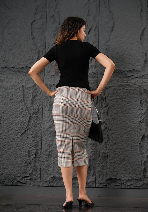 ANIKA TIGHT MIDI SKIRT 