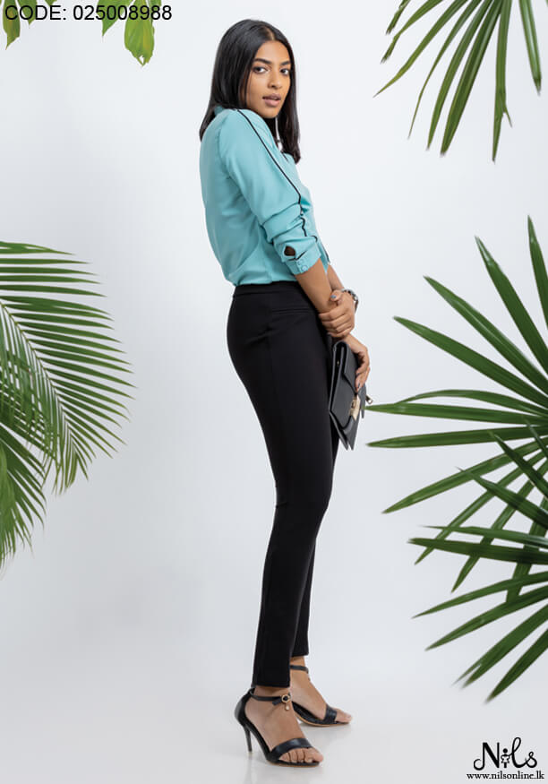 HAYLEY CONTRAST TOP