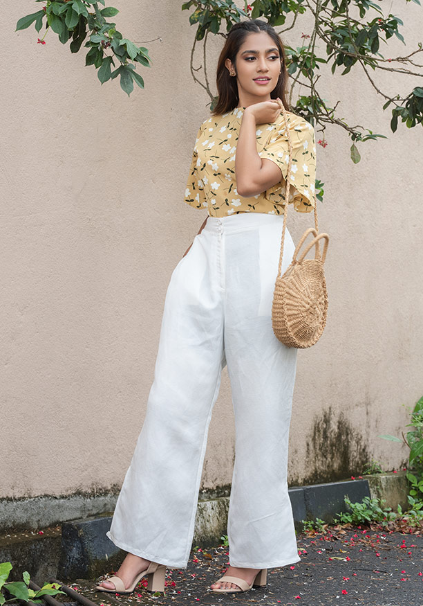 VIKKY BELL SLEEVE BLOUSE