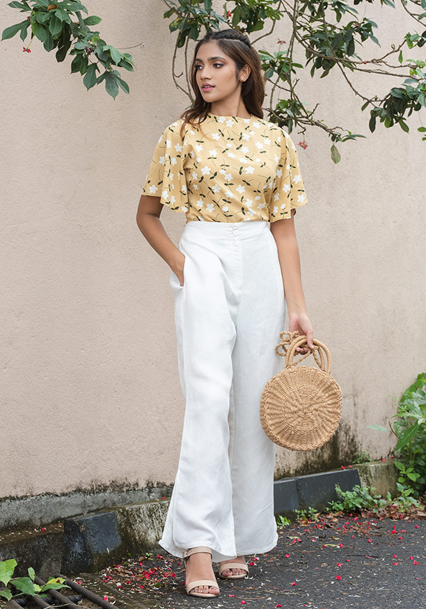 VIKKY BELL SLEEVE BLOUSE