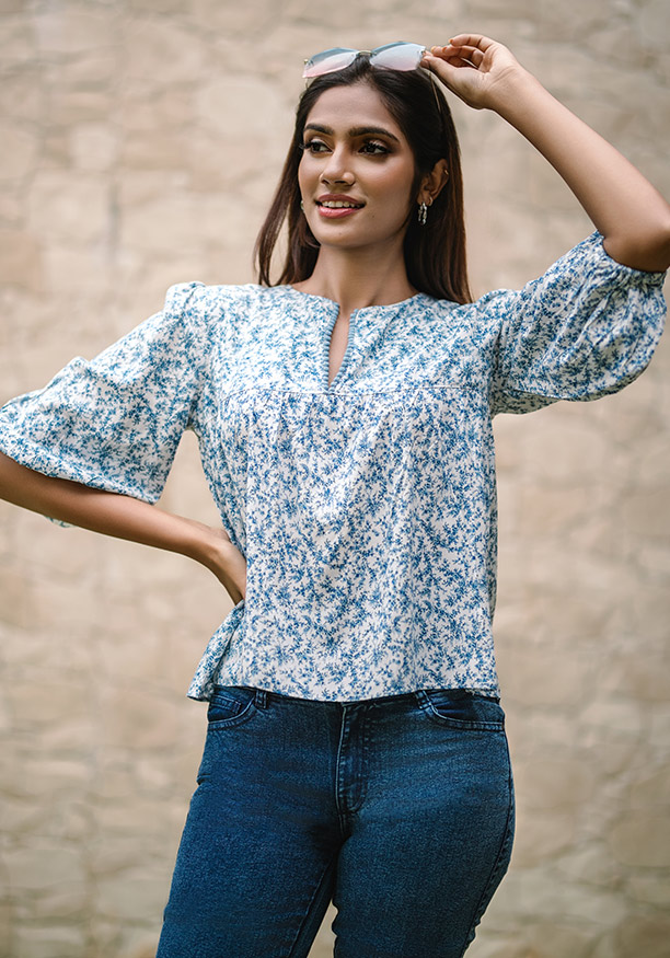 NOAH BLUE PRINTED BLOUSE 
