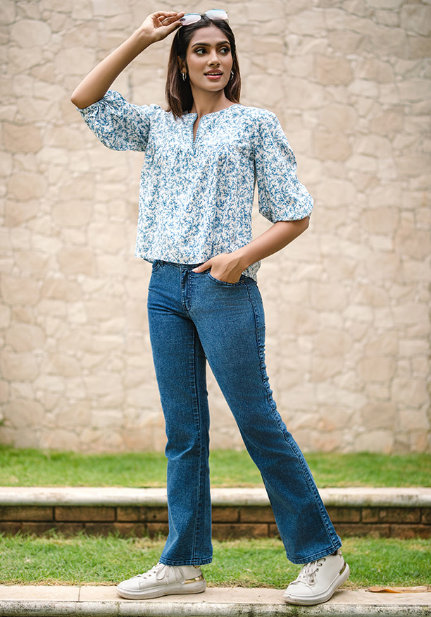 NOAH BLUE PRINTED BLOUSE 