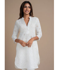 MARLYN WHITE KURTHA