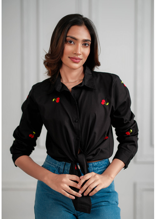 ZERAH EMB BLOUSE