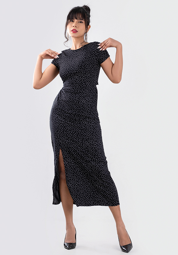 BACK DETAIL DOTTED DRESS