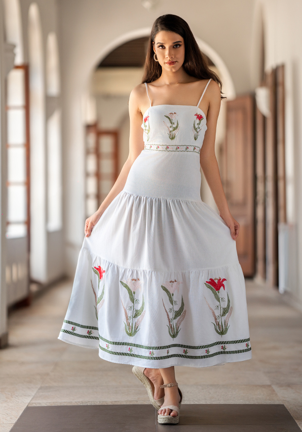 FLARE MAXI EMBROIDERY DRESS