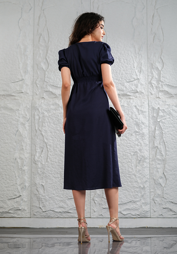 CALLY SHORT SLEEVE MIDI DRESS Nilsonline