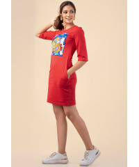 SANDY FRONT GRAPHIC RED DRESS