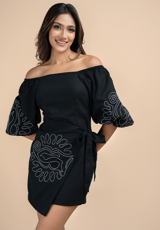 EMILIA EMBROIDERY BLACK DRESS