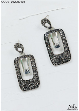 RECTANGLE SHAPE CRYSTAL EARRING