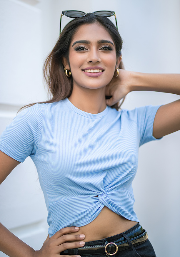 JANE FRONT LIGHT BLUE KNOT T SHIRT 