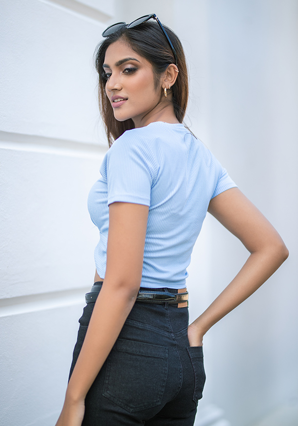 JANE FRONT LIGHT BLUE KNOT T SHIRT 