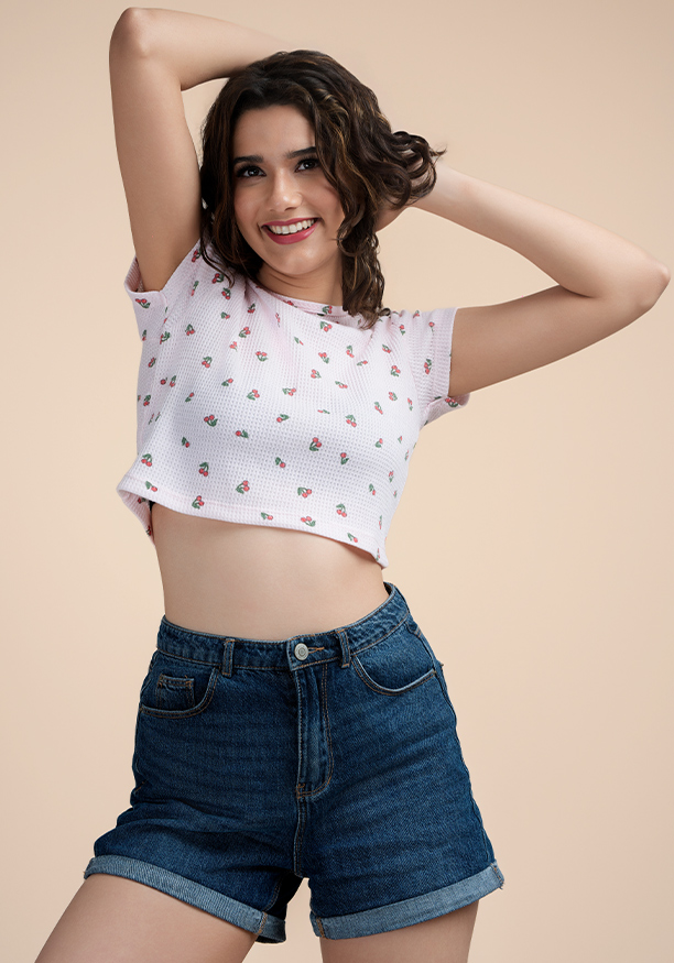 ELLA PRINTED CROP T SHIRT 