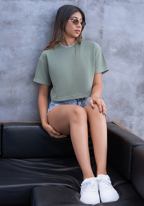 BRILLIE GREEN CROP T SHIRT