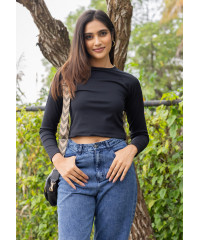 EDITH BLACK LONG SLEEVE TSHIRT