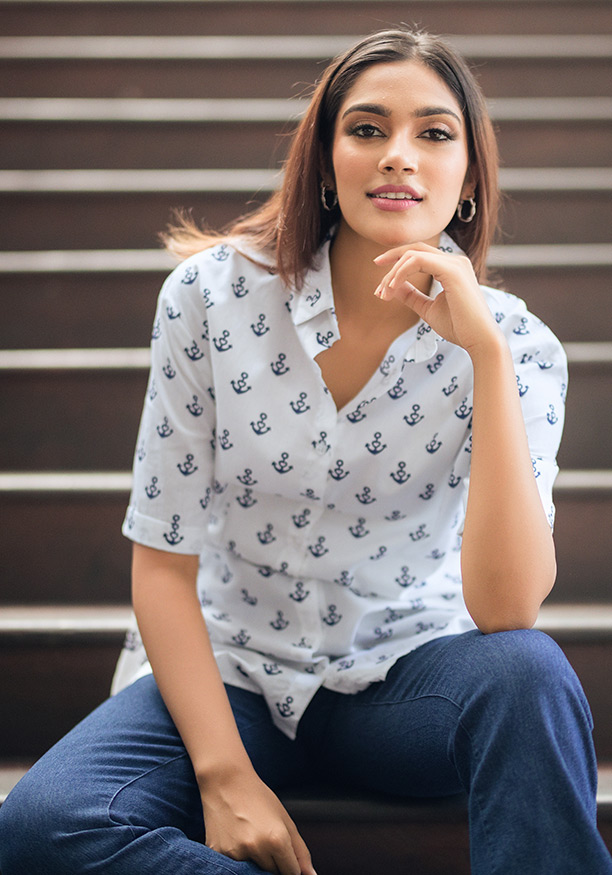 SPOOKY BLUE/WHITE PRINTED SHIRT 