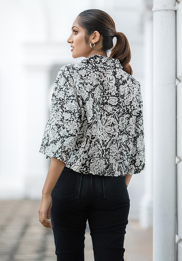 RYLEE BLACK PRINTED BLOUSE