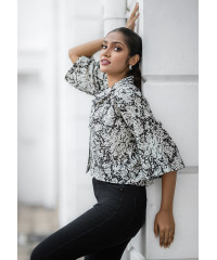 RYLEE BLACK PRINTED BLOUSE