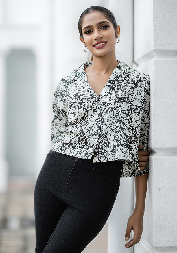 RYLEE BLACK PRINTED BLOUSE