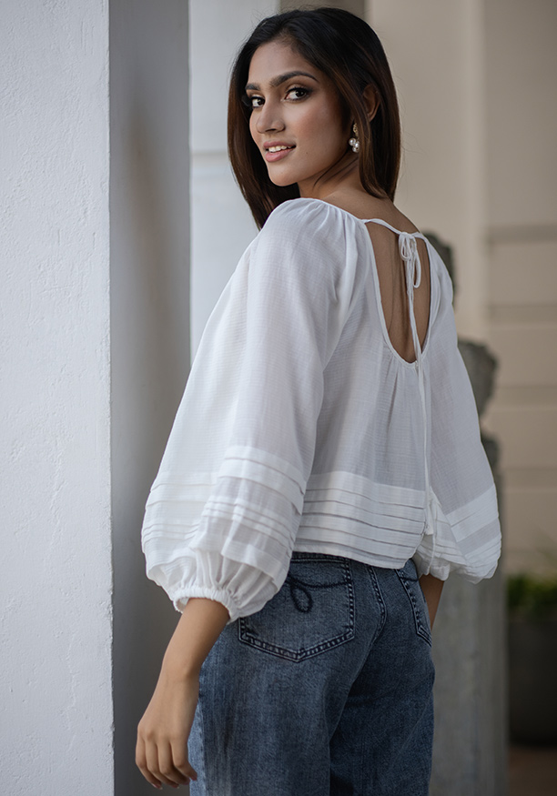 ISLA PUFF WHITE SLEEVE BLOUSE 