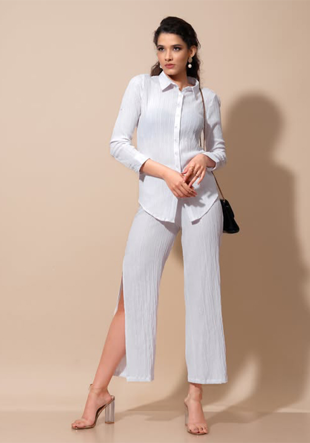 LISA WHITE LONG SLEEVE BLOUSE